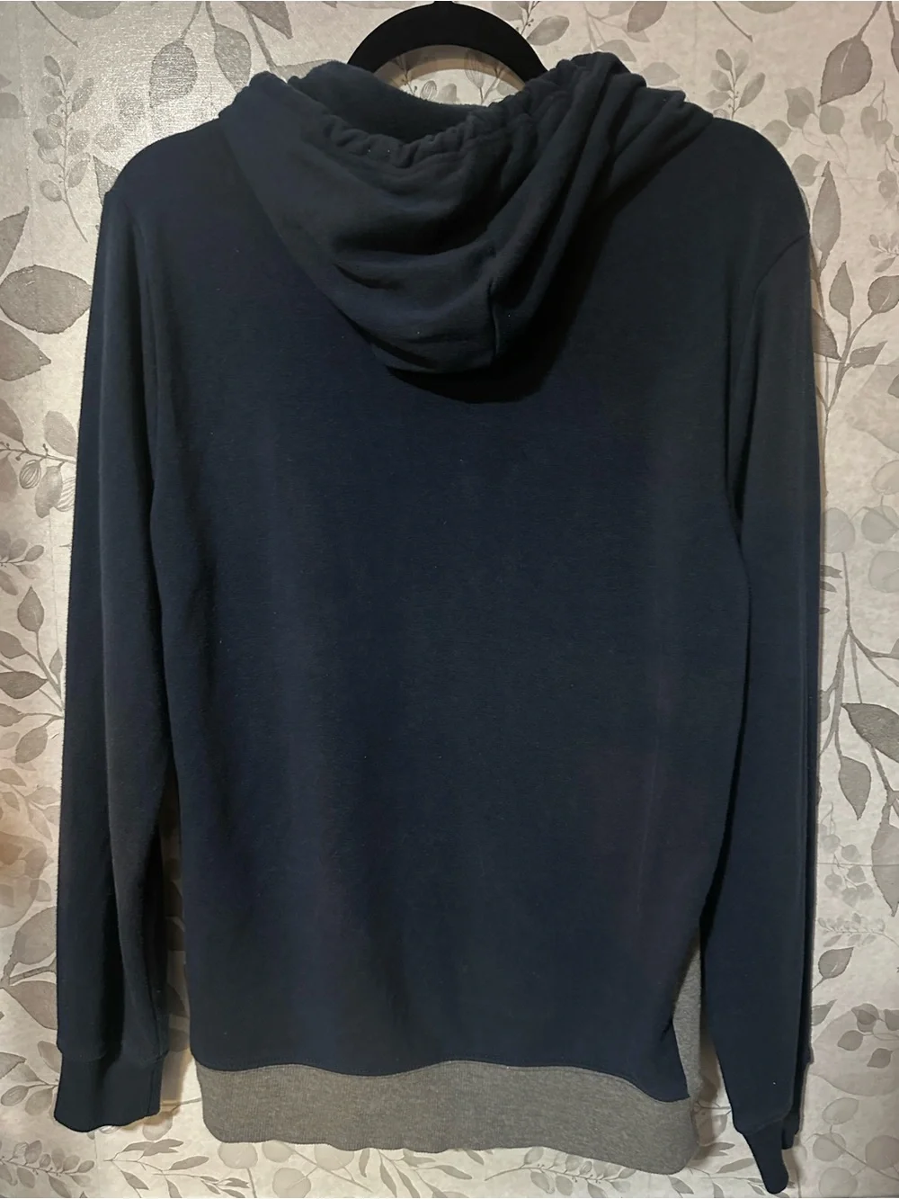 Levi's Men's Navy and Gray Logo Pullover Hoodie small